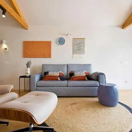 Boutique Rentals-primrose Terrace&garage Apartment
